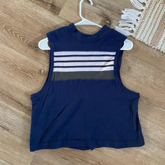 Navy Tank - Picture 2 of 2